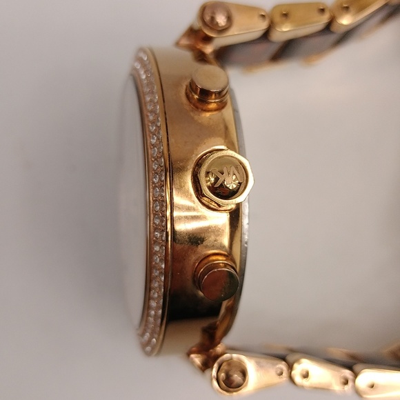 Michael Kors Parker Tortoise Acetate Watch - Picture 8 of 13